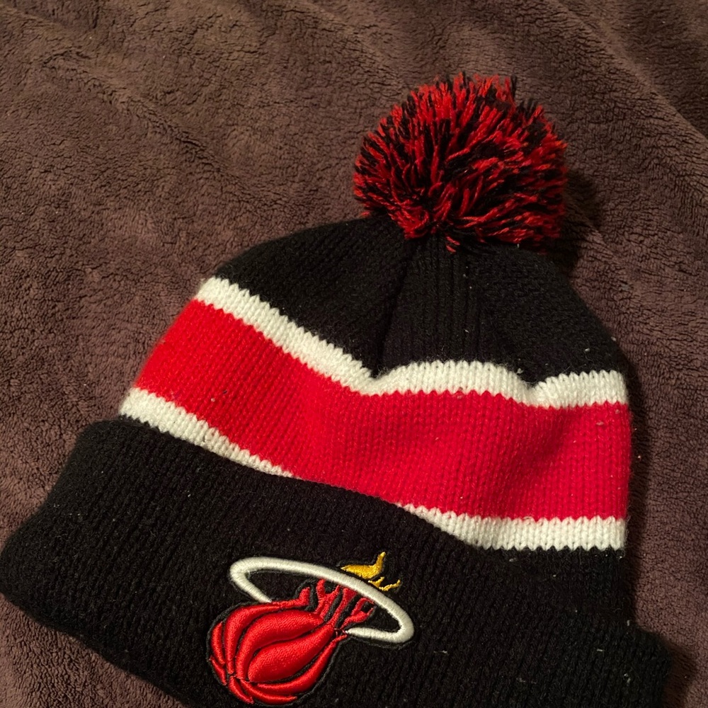 Vintage Miami Heat Pom Beanie.